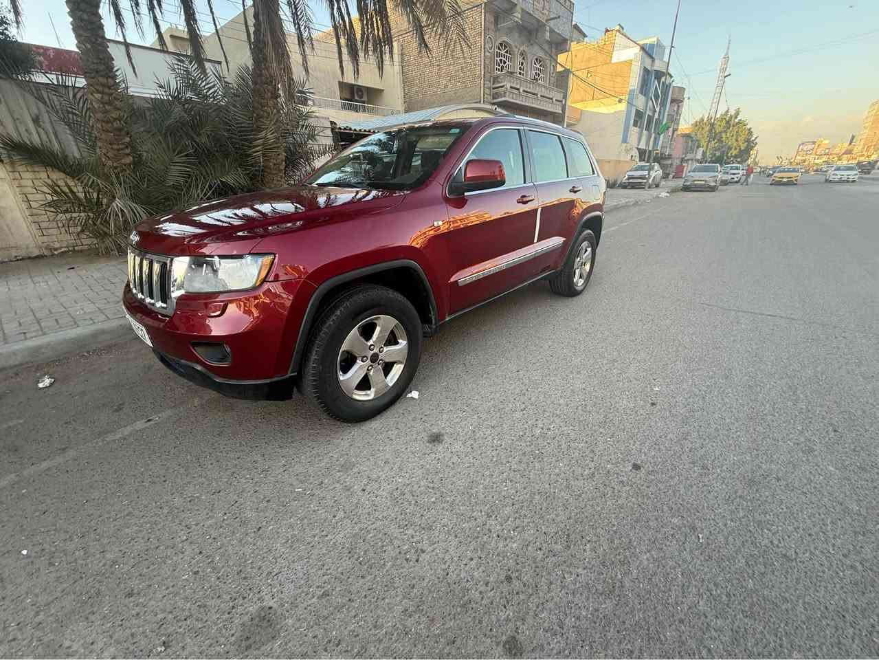 جيب خليجي ٢٠١٢
فول مواصفات
بصمه جلد 
كشن كهرباء
فتحة سقف
فور ويل 
بيها صبغ جاملغ او بنيد بدون فتح
السعر المطلوب 148$ 
للاتصال*********** بغداد, العراق
