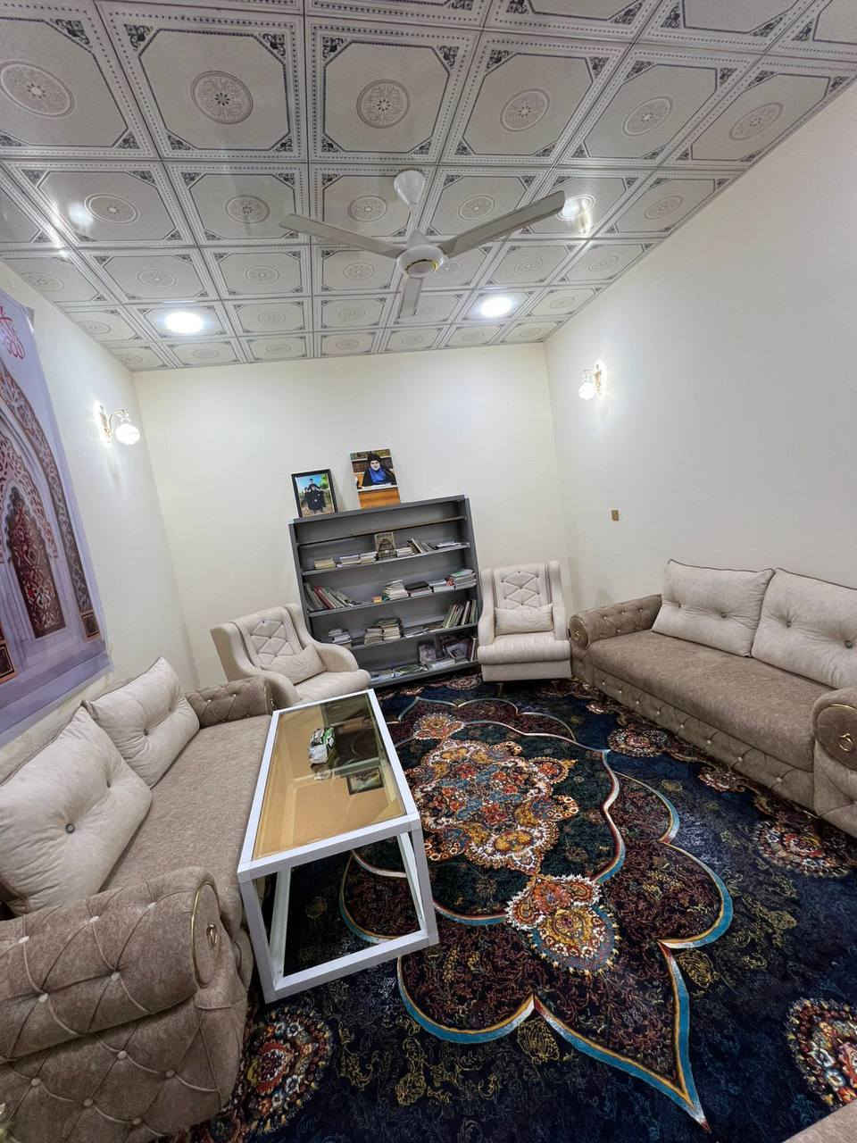 دار سكن بمساحة 150م
طابو ملك صرف زراعي عراقي نموذج 25
البناء حديث وشغل مرتب والواقع أجمل .
#يحتوي :: كراج صحيات خارجية استقبال مطبخ صالة 
صحيات داخلية غرفتين منام درج مؤدي للسطح مع منور
اساس وسقف #كونكريت شارع 10م تبليط .
مدارس مشي سناتر ماء كهرباء منطقة سكنية وخدمية
يبعد عن طريق الوسطي 150م .
📍 إبي الخصيب - طريق الوسطي - قرب مدرسة الصفراء
#السعر_المطلوب :: 90 مليون قابل للتفاوض 
#للأستفسار :: 
***********
