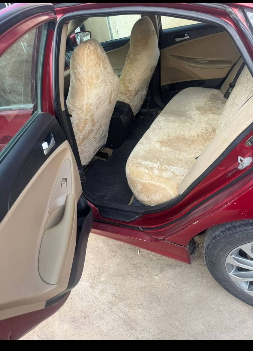 سلام عليكم سوناتا وارد امريكي مديل 2013
محرك جي دي اي 
مكينه كير حداده كفاله 
بيه ضربه جوه قبق البانزين صبغ 
سياره جاهزه من كل شي
سعرها 97
مكانه البصره 
***********
