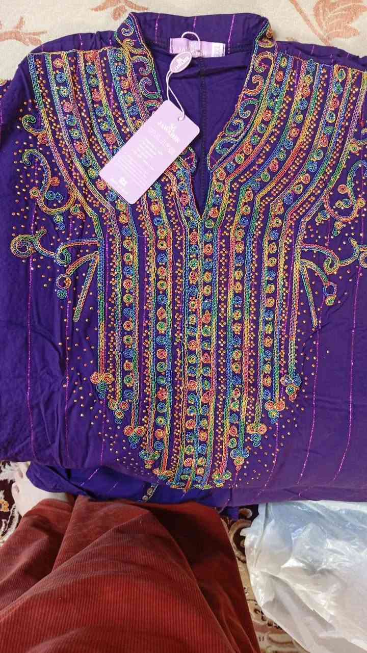 بنات توفر موديل الطاووس يجنن وهاي اللوانه سعره 25 وتوصيل مجاني داخل سماوه  الي تحب تحجز  تتفضل خاص


**إذا كنت صاحب هذا الإعلان وتريد حذفه لأي سبب، رجاءا أرسل رسالة إلى الدعم الفني**