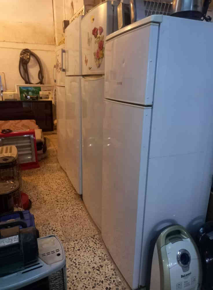 السلام عليكم اخوان وصلتنه اغراض مستخدمه للبيع نضيفه وشرط الشغل للأستفسار اتصل علرقم *********** المكان الشرقاط القصبه شارع معمل الثلج محل ابو ليث الجميلي
