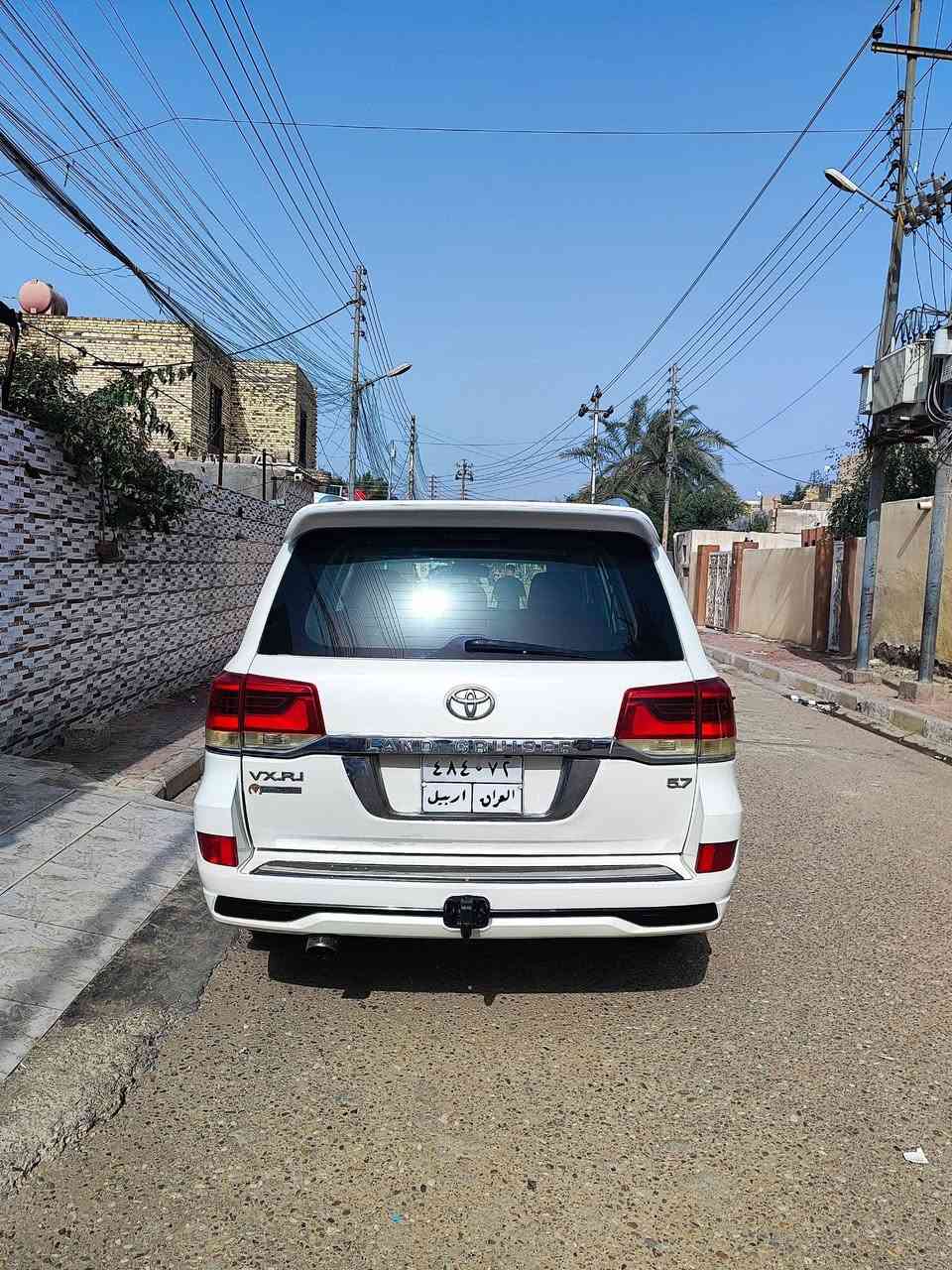 سلام عليكم اخواني للبيع لاندكروز موديل ١٠ محدثه ١٨ بيهه مكانات صبغ وبيع صبغ عام كير محرك علا وظع شركه اكفل الكصه ولعيب الشرعي مكينه ٦ شرط التحويل
السعر ٢٣٥ وبيهه مجال مكان السياره ميسان قلعه صالح
***********
