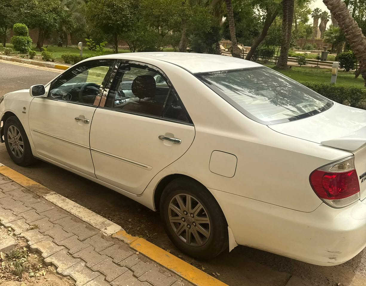 كاميري للبيع موديل 2006  خليجي رقم بغداد مشروع وطني 
محرك وكير مكفول
صدر أمامي خلفي جديد
السعر 108وبيها مجال شي قليل
***********
