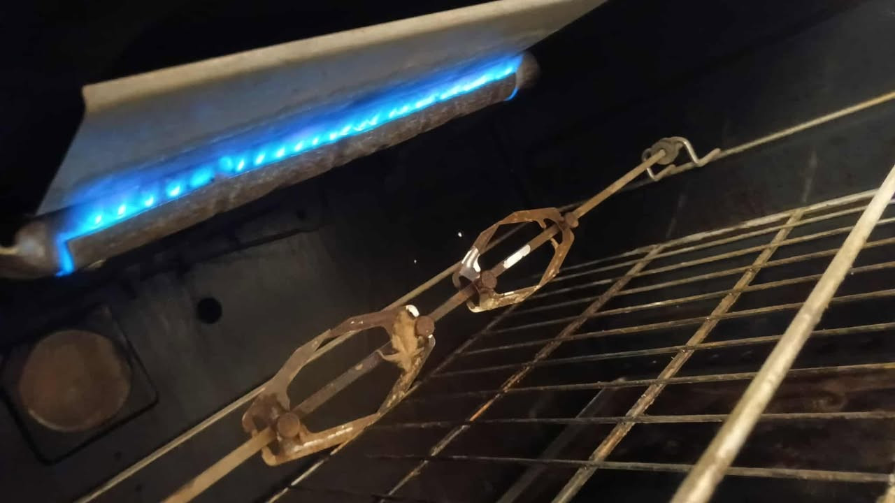 المكان حي اور يوجد توصيل الشراي يراسلني خاص


**إذا كنت صاحب هذا الإعلان وتريد حذفه لأي سبب، رجاءا أرسل رسالة إلى الدعم الفني**