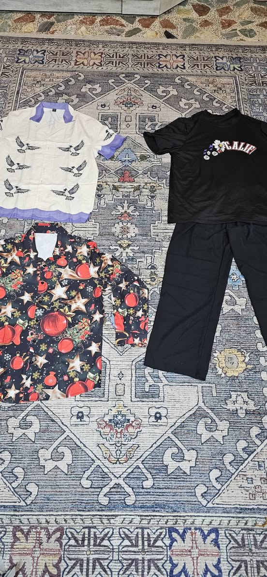 ملابس بجايم قمصان وتشيرتات،كلشي متوفر جديد القطعه على خمسه
الفحص امام المندوب اذا مو نفسه المطلوب مرجوع 
توصيل كل محافظات العراق خمسه 
وكل مناطق خمسه 
اخذ سكرين للقطعه ويجيك الرد


**إذا كنت صاحب هذا الإعلان وتريد حذفه لأي سبب، رجاءا أرسل رسالة إلى الدعم الفني**