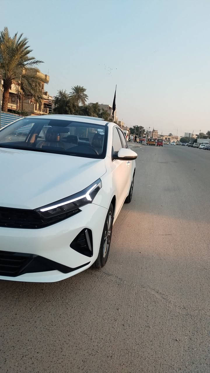 سلام عليكم k3 مديل 2022 رقم اربيل باسم شركه تريد تحويل تريد وكاله فول موصفات بصمه سلايد تبريد قطعتين شارت لكزز لد نهاري يدات نيكل سياره نضيفه جداً بيه رصعتين موضحات بصوره باقي كفاله عامه ماشيه 83 السعر 138 مكاني البياع الرقم ***********
