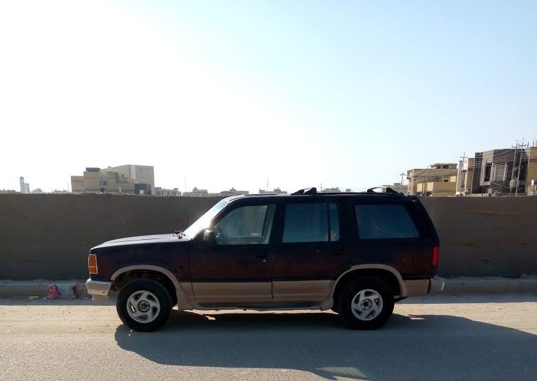 فورد محرك وكير ففتي اوتماتيك نضيفات رقم واسط الماني سنويه جديده تحويل السعر 26 مبايل ***********
