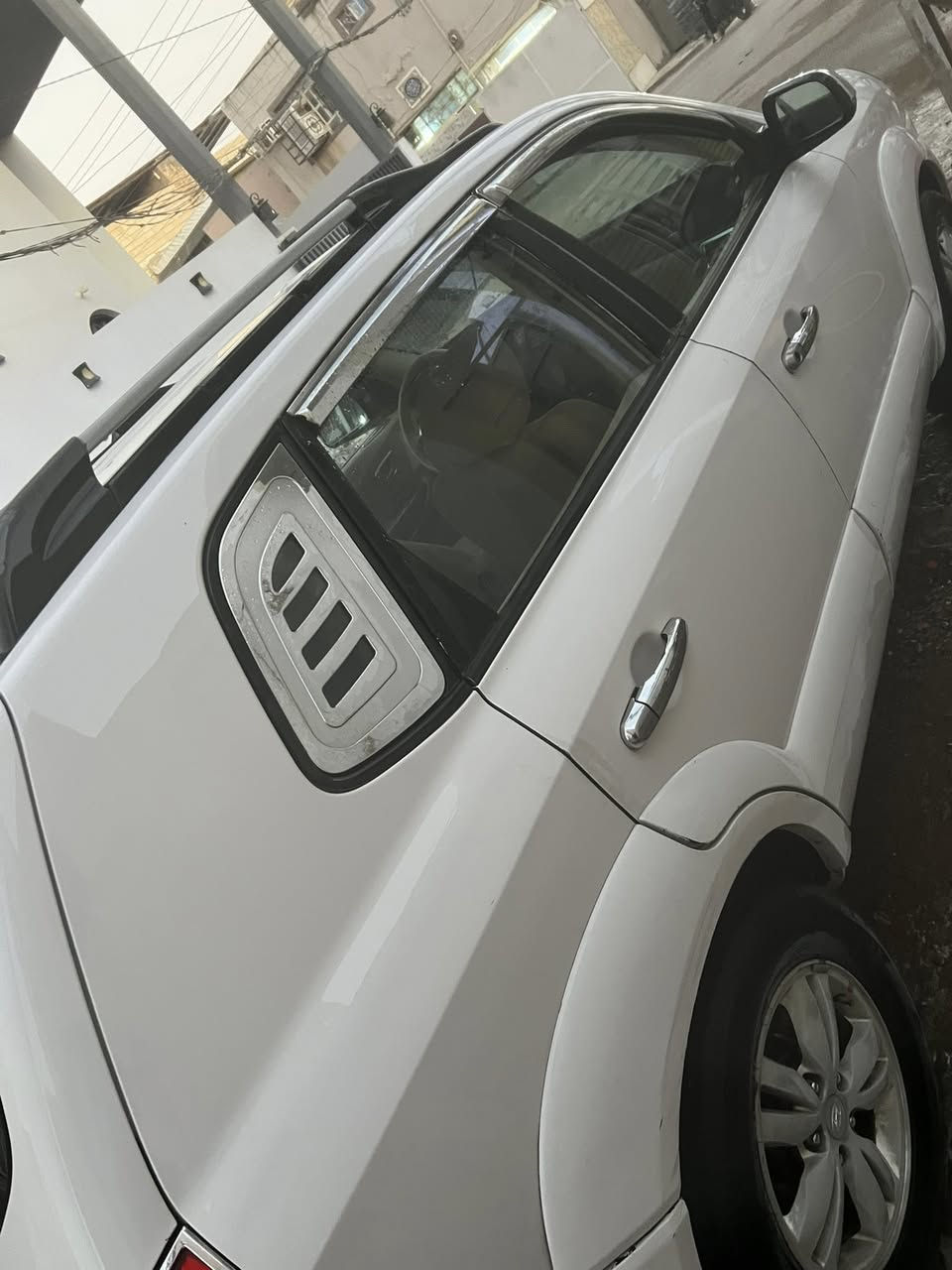 السلام عليكم توكسان خليجي 2010بيه باب مبدله مال سايق رقم أربيل تحولين ثاني يوم تبريد حديديه مكينه فول دايرات جدد سياره خير من الله المكان نجف السعر 120بيه مجال الاتصال عله الرقم *********** 
التصال وتساب ***********
