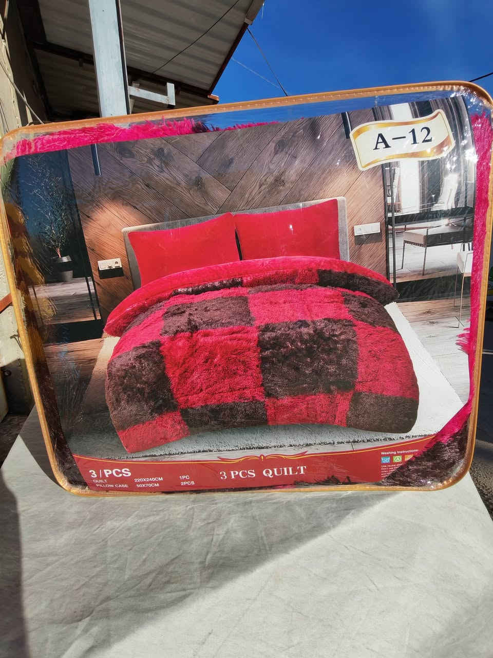 #عرض_خاص
#ديباج_فرو_3_قطع
القياس الديباج 220*240
المخدة 50*70
السعر  20 الف دينار 🇮🇶💵 
التوصيل 🎈 مجاني 🎈 داخل ناحية العباسية  🚚
يوجد توصيل كافة محافظات العراق 
للحجز : يرجى ارسال رقم هاتف و عنوانكم كامل 
مجمع رشيقة للمواد المنزلية
للحجز والاستفسار مراسلة الرقم وات ساب 
*********** 
العنوان النجف الاشرف - ناحيه العباسية - الشارع المؤدي لمأكولات ضمير  نهايتة على الجانب الايسر -قرب روضة الياسمين
