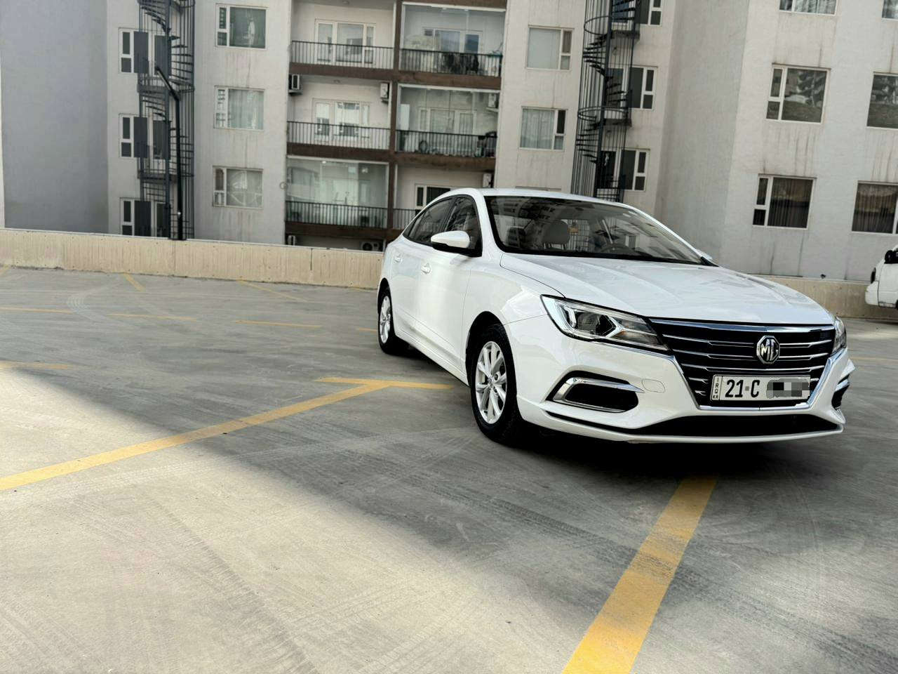 بەناوی خوا
  تکایە هەمووزانیارییەکانم نوسیوە بێ کەم وکوڕی
***********_***********
ئۆتۆمبێلی جۆری MG5ستانداردپڵاس موديل 2024 
  تەنها18هەزارکم ڕۆیشتوو کامل سێرڤسی شەریکەیە
 سەیارەکەبێ بۆیاغەدوو جێ ساردی هەیە
  (شار سلێمانی) بۆنرخ پەیوەندی بکە لەخزمەتام
۰۷۷۰۳٦۰٤۷۲۱..۰۷٥۱۱۳٨۱۳۳۲ ڤایبەر واتسئاپ السليمانية, العراق
