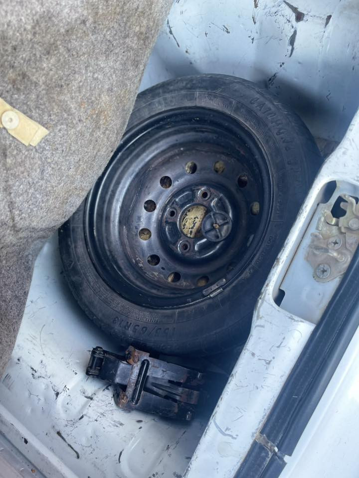 السلام عليكم كيو كيو. مديل 2010. سياره.  كفاله. عامه. اخت. كير. اوتو   شاشه. بيهه    زيرو. لا بارد لا صبغ جديده كلش ما متعوبه. مال بيت. ماشيه. ٩٠ الف.  جديده. كلش. مابيهه اي نقص. جاهزه. سعر ٣٦ وبيهه. مجال. عنوان. بغداد بلديات ***********شراي يتصل
