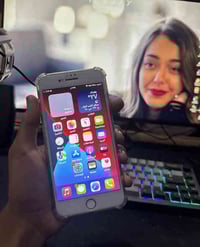 ايفون ٧ بلس • بطارية ٨١ • شاشة مكسورة