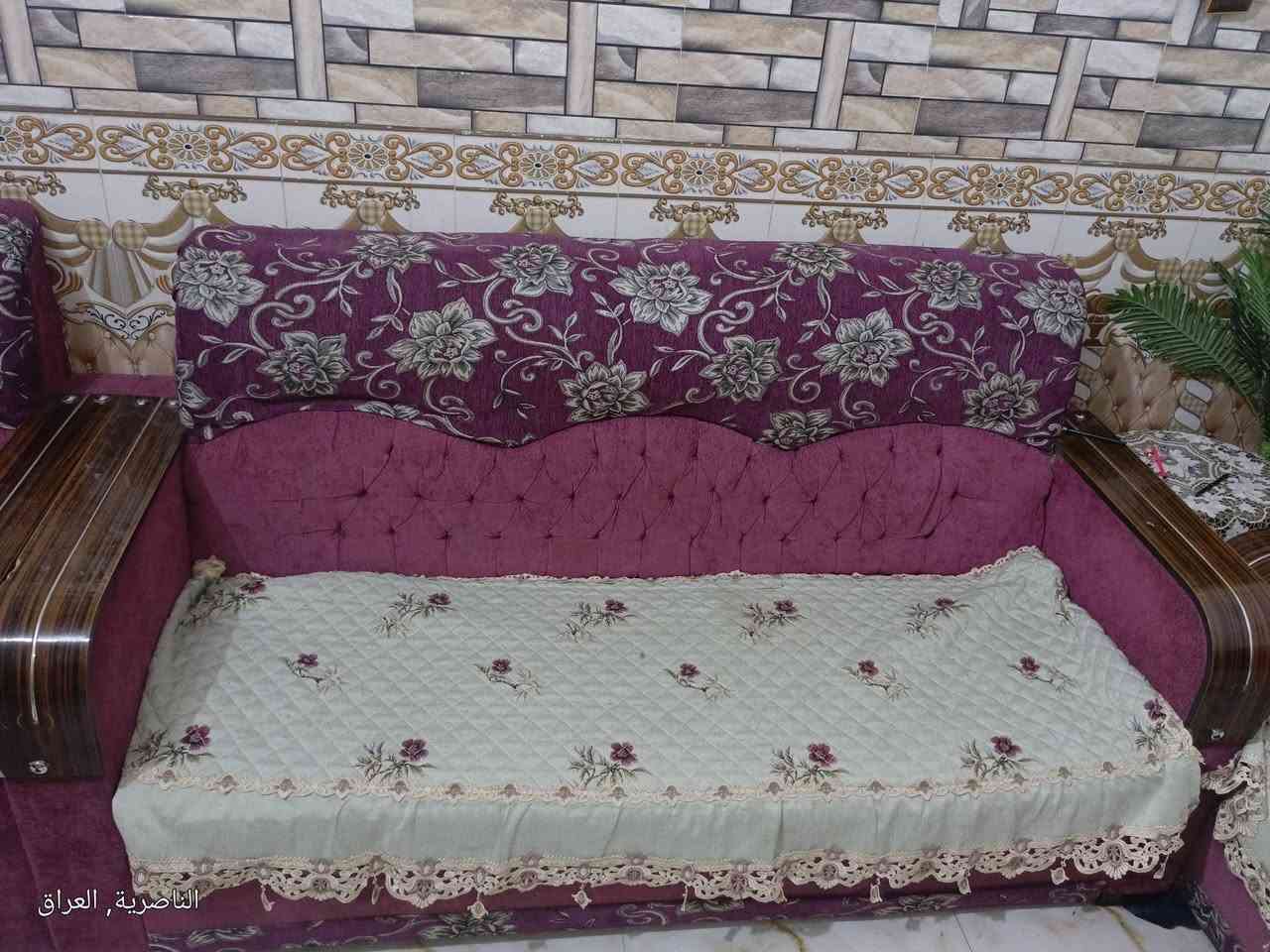 طخم للبيع 10مقاعد 
السعر 150وبيه مجال 
***********
