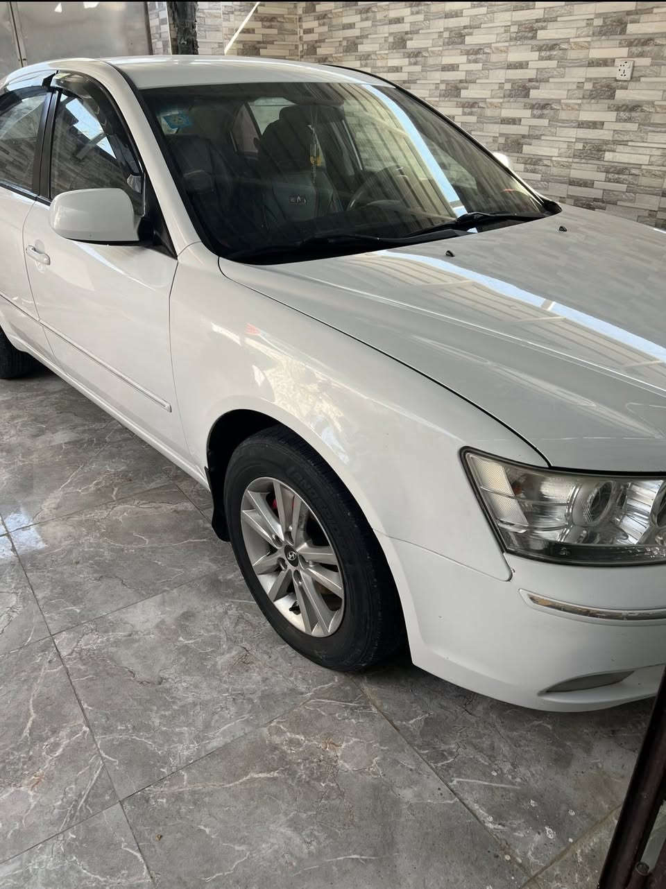 السلام عليكم سوناتا للبيع وارد كوري موديل 2012 رقم بصرة جاهزه حداديه تخم تاير تبريد تدفئه بسمي جديد السيارة مامشتغله تكسي مكان السياره القرنه السعر 120 رقم ***********
