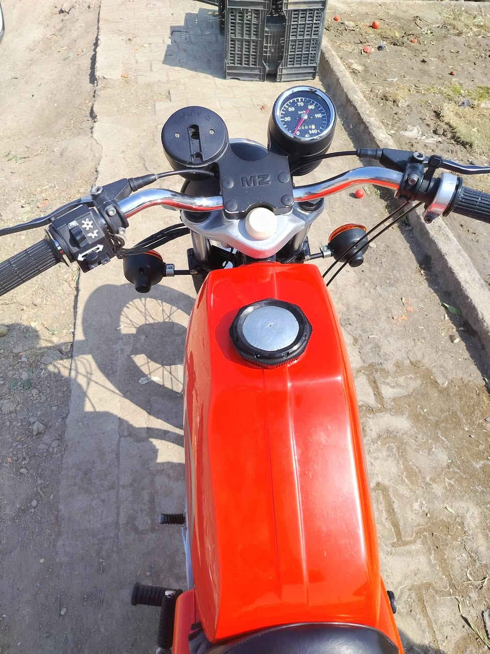 السلام عليكم موطور للبيع موديل 82 رقم سنويه بدون راعي كفاله للسرقه والعشائر موطور  كله شغال كهربائيات كله شغاله مكان الحله شارع 80 سعر  اتصل *********** لا طب خاص متكلف بالنشر
