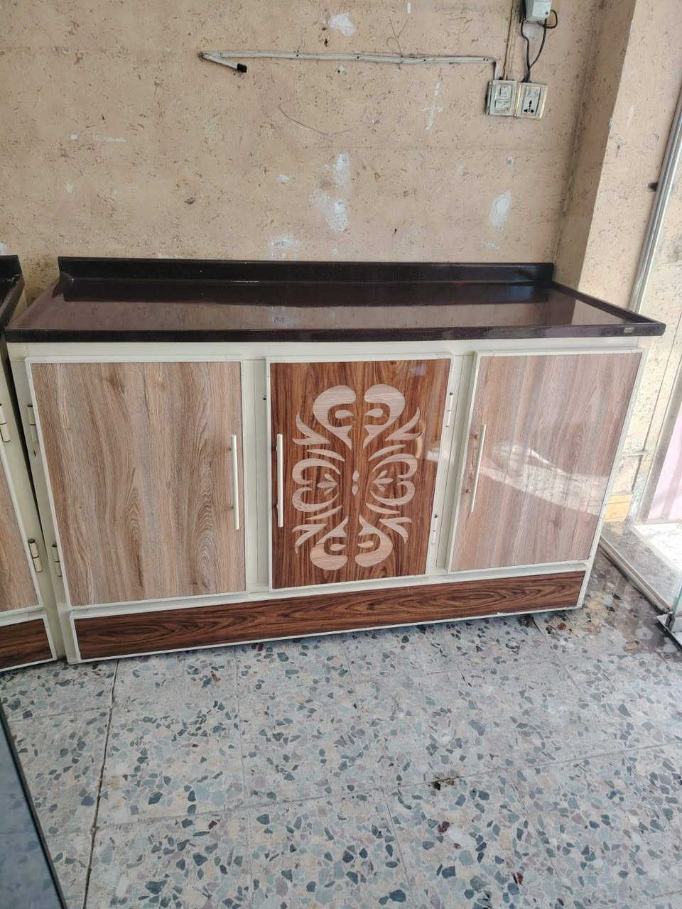 سلام عليكم كاونتر مستعمل مرمر شهرين كلش جديد تزكام درجة ولا 4قطع متر ونص+متر ونص كلهن مرمر السعر 475 كربلاء حي العسكري لعابد ومقابل مستوصف ***********او*********** كربلاء, العراق
