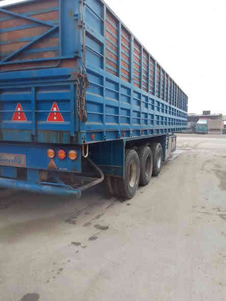 عربانه للبيع جاهزه الشغل سعر ١٢٥ مكفوله كفاله عامه من فطر أو شرك مكفوله طول ١٢ ونص سعر ١٢٥ العنوان بغداد سياحي معرض حجي لؤي دفاعي قرب بنزين خانه زلال طريق خانه بني سعد رقم الموبايل او*********** ***********او
