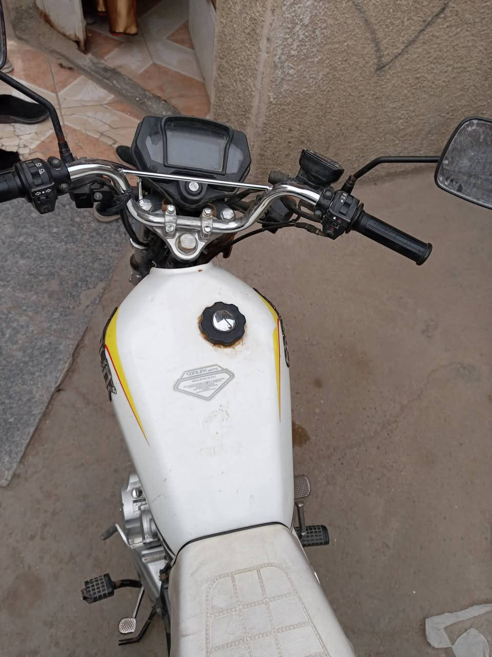 للبيع موديل ٢٠٢٤ السعر ٥٥٠ 
عنوان بغداد حي الجهاد
نقص صفاحيه وباتري


**إذا كنت صاحب هذا الإعلان وتريد حذفه لأي سبب، رجاءا أرسل رسالة إلى الدعم الفني**