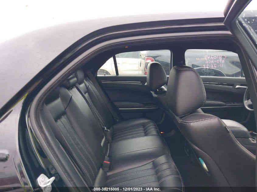 اوباما كرايسلر  (C300)  للبيع فقط
الموديل 2022 
الفئه S 
اللون اسود 
الرقم بغداد ثاني يوم التحويل ب اسمي 
فوووول السياره ماعدى الرادار الأمامي 
فتحه بل سقف 
إشارات بل مري 
تحكمات كامله بل ستيرن
المسافة المقطوعه 60 Mi
حجم المحرك 3600
السياره كلين تايتل (وارد امريكي )
تشغيل عن بعد 
كشنات جلد اسود مع تحكم كهرباء
حساس خلفي
شاشه كبيره مع نظام ال GPS
تبريد قطعتين + بصمة أبواب
دماام خلفي 
مكان السياره بغداد العامريه 
عارضه ب3دفاتر 13ورقه وبيها مجال
***********
