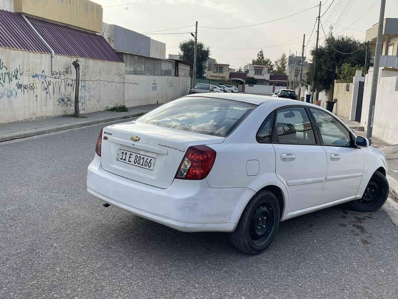 اوبترا 2012 
كير محرك شرط 
رقم بغداد بااسمي السيارة بيها هزة لل 10
السيارة صبغ عام بدون دواخل 
سعرها 68 وبيها مجال بسيط 

***********
