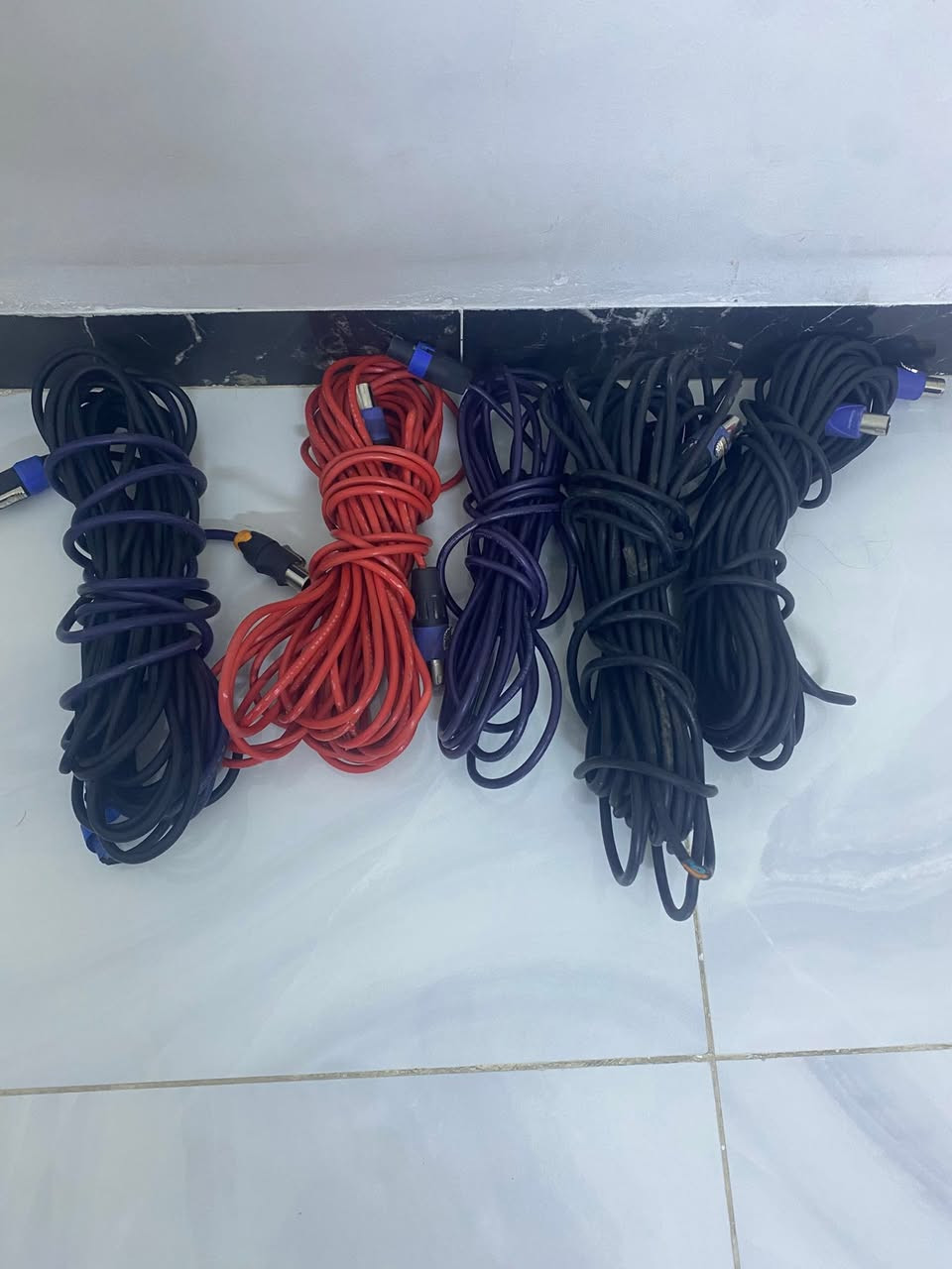 سوكتات مستخدمات عدد5ب40الاف
مايكات اصليه عدد4 ب25الاف
واير دجي آيفون+موبايل عدد2ب10اباف
شوكت مايك اصلي عدد2ب20الاف
سوكت شوكي الى طلقه عدد2ب15الاف
مايك شور شغال بس بي سواد بلشاشه السعر100الاف
ستاند كسري +ستاند طبلهالسعر30الاف
ستاند سماعات نص عمر عدد3السعر25
العنوان الدوره علوه الرشيد ***********
