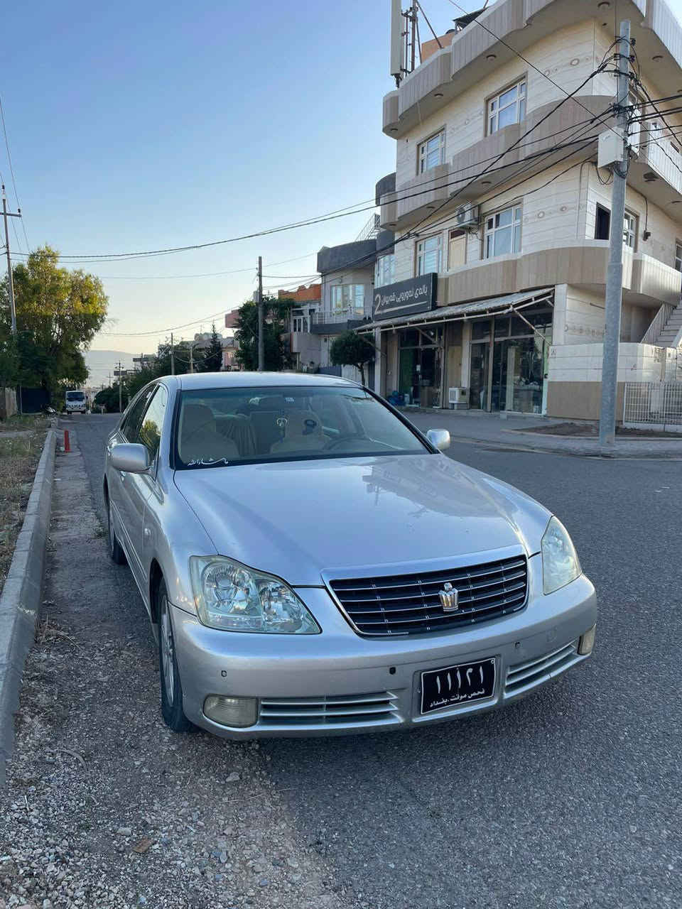 شاهینەی رۆیاڵ موس ٢٠٠٥ بێ کۆد ١٨٢ ٢ دوگمەی ناوزەرد حاسە مەرغوب کۆدی بۆ نەکراوە یەکسەر بیکە بەناوی خۆتەوە تەبرید سارد و گەرمی بەشەرت برێکی بەستراوە کاڵ بونەووی نیە  یەک پارچە بۆیاخی ئەوروپا ٥٧ معامەلەیە برایانە  
*********** واتسئەپ و ڤایبوەی لەسەرە السليمانية, العراق
