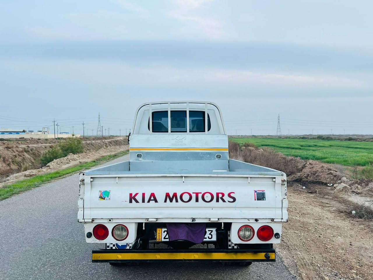 السلام عليكم ورحمه الله وبركاته 
فحل للبيع مديل 2018 زيرووودخول جديه بيه ارقام وسنويه وكاله بسم المشتري حصه كاز مفكول كفاله عامه من ضربه وصبغ وكير ومكينه على شرط سياره زيرو ماناقصه برغي فول مواصفات تخم تاير كوريا بعده بيه ملت جناي سياره مامشتغله بالعراق جاهزه وكامله مكاني ذي قار السعر 73 وبيه مجال الشراي 

‭***********

‭
