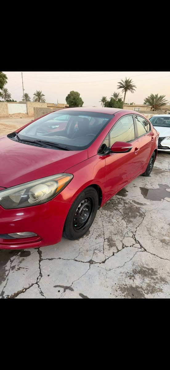 كيه فورتي الفين 2014 مكفوله ما بيه ضربه سونار بيه سياره بسمي تحويل ثاني يوم  خير من  الله مكفوله من كلشي كير محرك تخم تايرات كشر صدر  خلفي أمامي  الاستفسار  ((***********))
