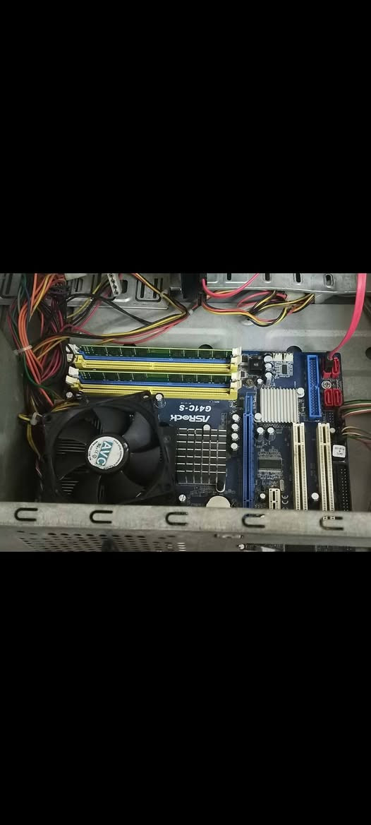 السلام عليكم اخوان تجميعه كامله مكمله للبيع شاشه و كيبورت و ماوس و كيس السعر80الف و بيها مجال


**إذا كنت صاحب هذا الإعلان وتريد حذفه لأي سبب، رجاءا أرسل رسالة إلى الدعم الفني**