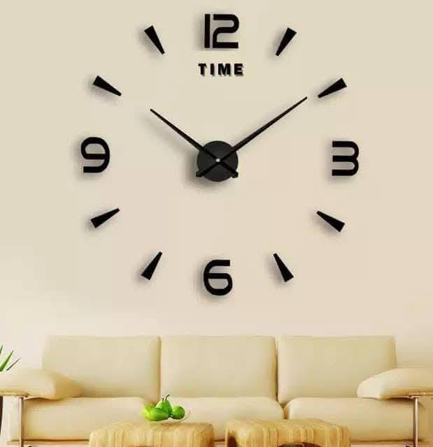 ساعات لاصق بتصميم مميز وعصري وباسعار مناسبه الشراي الاتصال ***********
