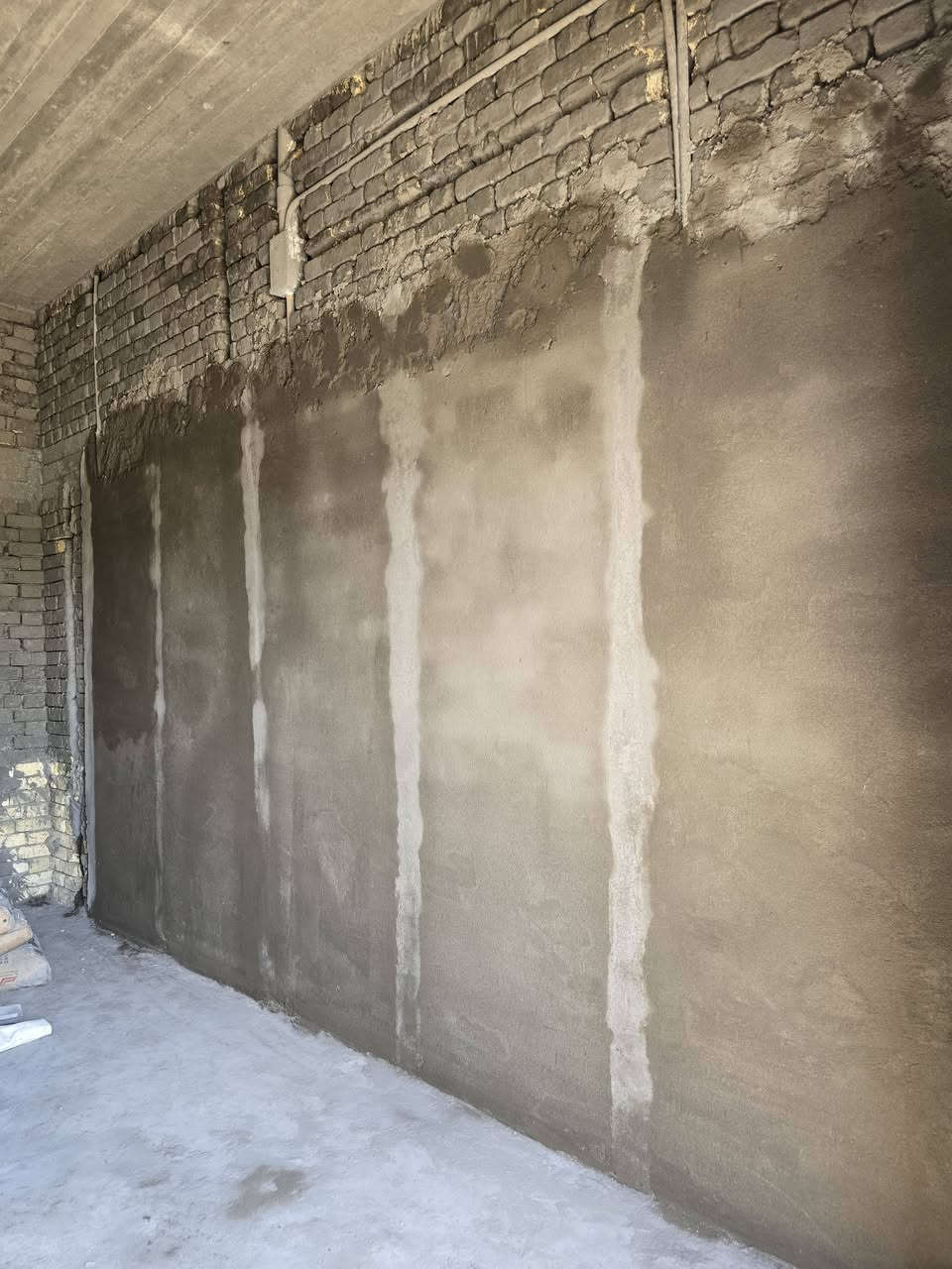 لبخ اسود وابياض متر وقطعي شرط تسليم هندسي التزام ودقه ونضافه ***********
