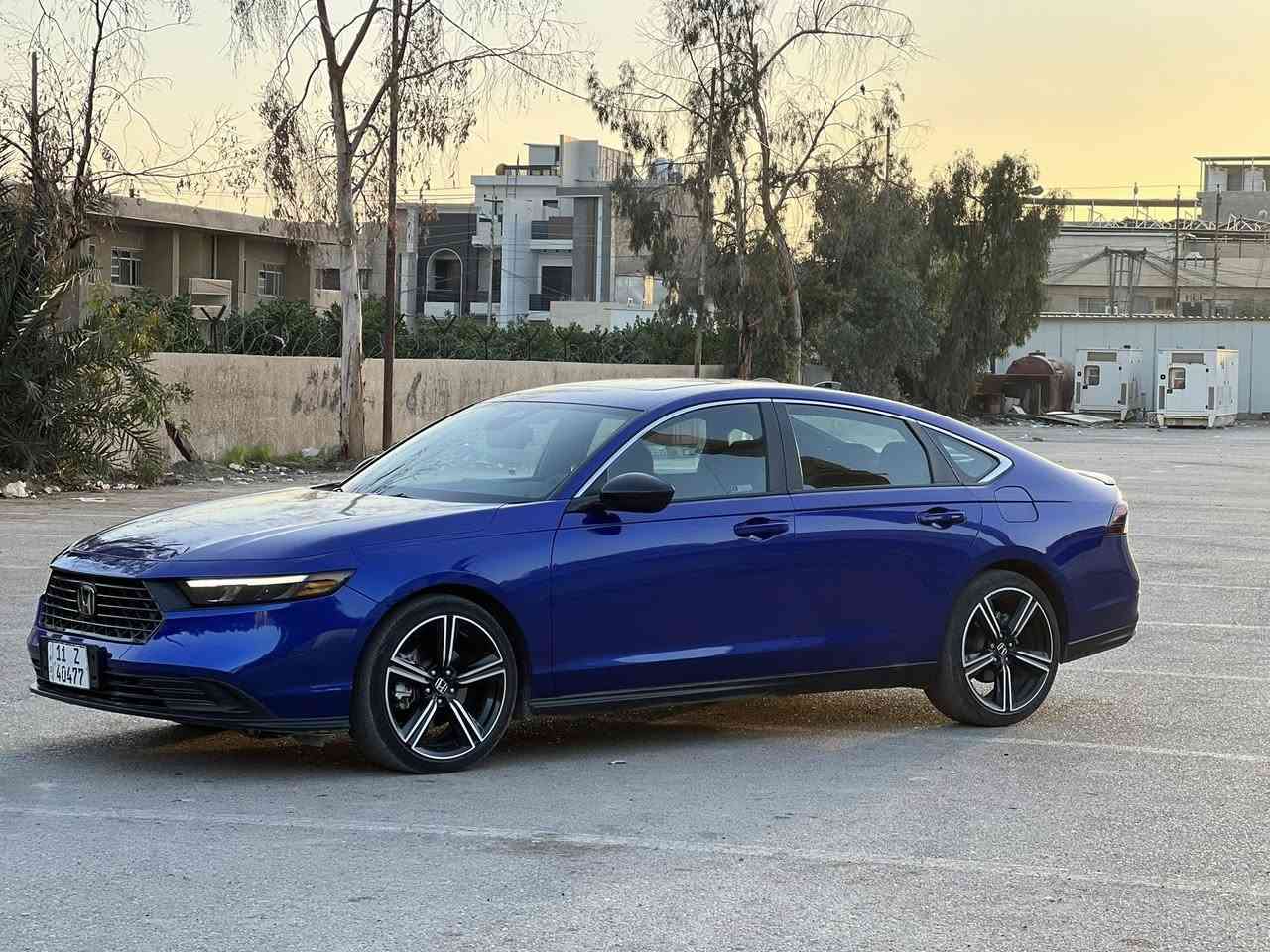 السلام عليكم

هوندا اكورد هايبرد 2025

33000km

• المحركhybrid  

المواصفات:

•تشغيل عن بعد

•فتحه

• كاميرا خلفية

• كراسي امامية كهرباء

• رادار امامي

•نقطة عمياء

• مانع تصادم 

• تصحيح مسار

• شفتات بالستيرن

• مثبت سرعة

• دخول ذكي 

• إنارة ترحيبية

• هندبريك كهرباء

•لايت عدسات زينون

• نظام اوتو لايت Auto

• لايت العالي زنون 

• تبريد قطعتين 

• شحن لاسلكي

• 3 أنظمة قيادة (eco, ev, sport)

• تدفئة كشنات 

.ايرباك ستيرن وبردة فقط

.سيارة نضيفة وجديدة بمعنى الكلمة

.صبغ قطعة البنيد وخشم الجاملغ  حادث سطحي 

.مكانهة بغداد العامرية

***********
