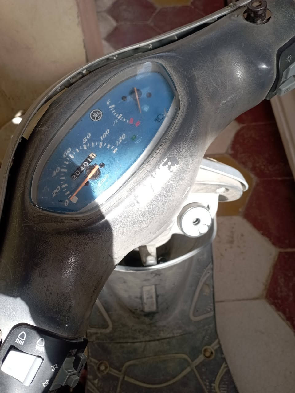 مستعجل عله بيعته عندي عمليه
دراجه مكينه مفتوحه كهربائيات كله شغاله تشغل هندر 
مكاني ديوانية المركز ***********
