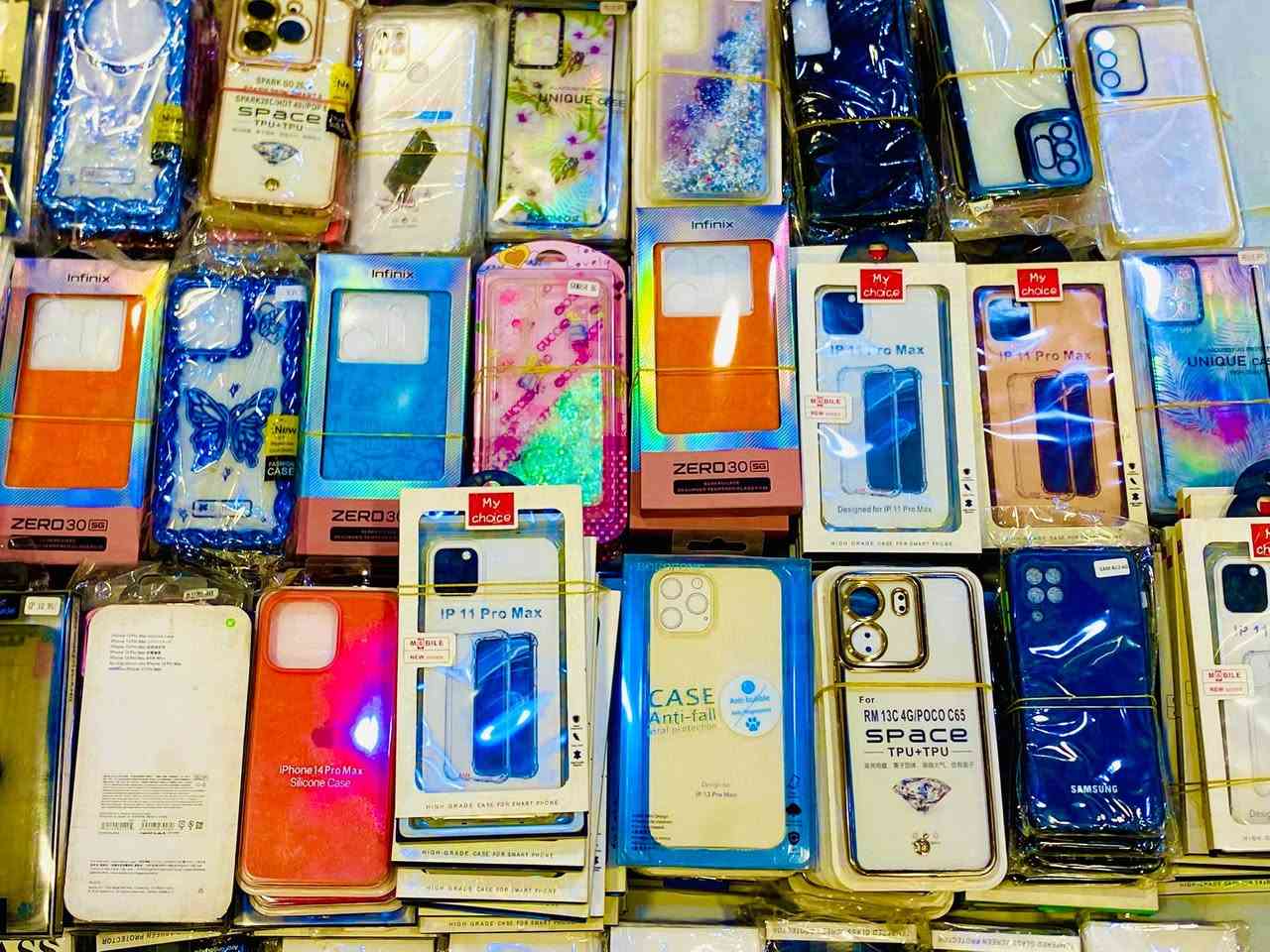 شلعه اكسسوارات ولواصق وكفرات
الف و850. قطعه  

قطعه 300 دينار  ((. سعر قابل للتفاوض ))

يتوفر توصيل لجميع المحافظات 

*********** واتساب

