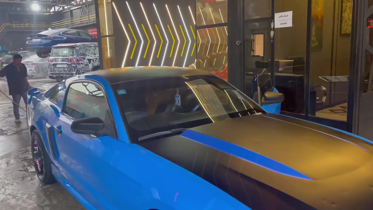 هل حلوه للبيع موستنك موديل 13 
6V بسعر جداً مناسب عليها هواي إضافات جديده كير جديد وهواي أمور للتواصل واتساب ***********
