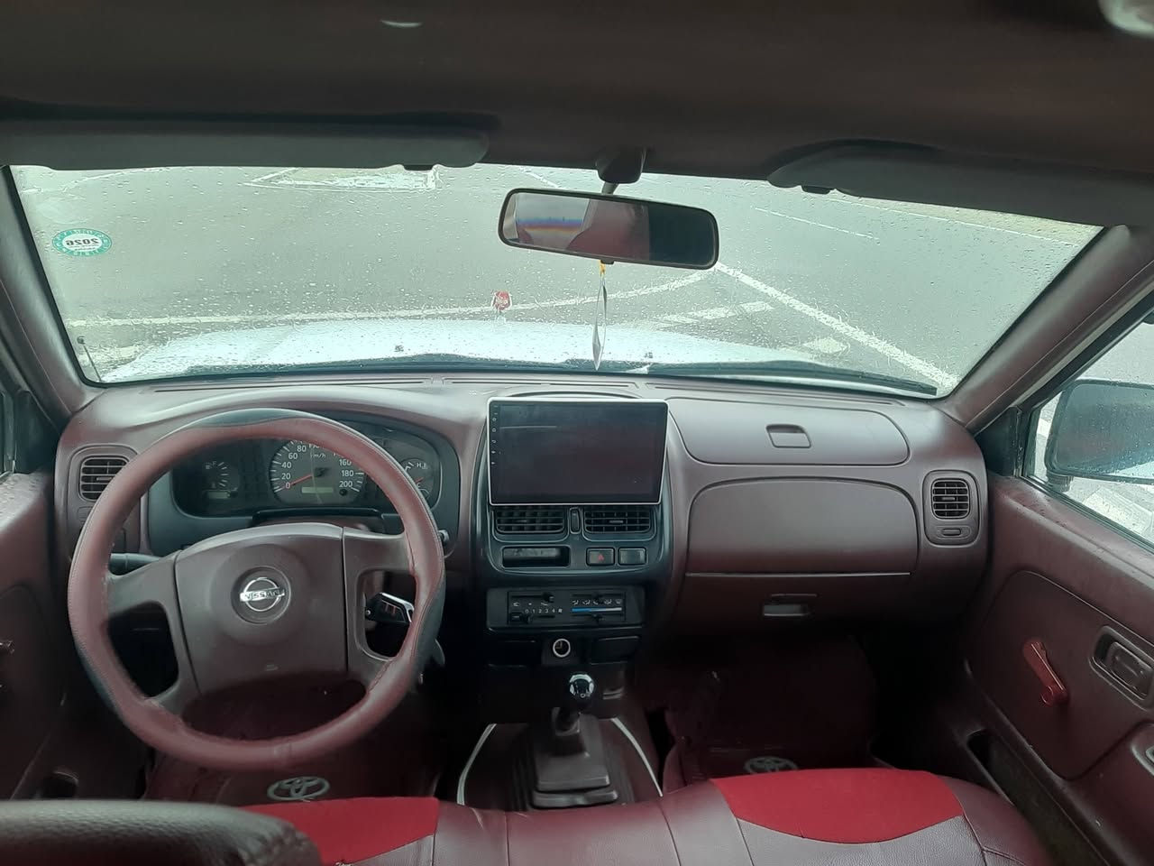 به ناوى خواى كه وره
نيسان ده بل كابينه
مؤديل 2007 
ناو سور به خاخ تاك كيج
ره قه م سليمانى 
به شه ر تى ته حو يلو خه رامه 
بيه ده عمو ليدراوه 
به شه رتى كيرو مه كينه
شه رتى ١٠ فيته ر
بيجالو سارده كو ته 
هه نيك بؤ ياخى تيدايه 
به لام كه من له ٣ شوين تيدايه 
شوين سه يد سادق
نرخ خوار بازار 110$   مه جال
تكايه جوابى نامه و كؤ مينت ناده مه وه زماره ى خاوه نى دانرازه كيكر ياره با په يوه ندى بكات...
ژ..م،،،،***********
ژ..م،،،،***********
