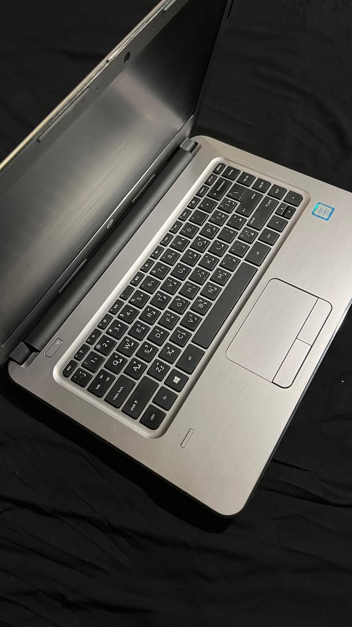 لابتوب HP
الجيل ال 7

رام 8

هارد 256 ssd

مع ملحقاته حقيبة شاحن ماوس سعر ٣٥٠ الف

العنوان البصرة قضاء شط العرب

***********
