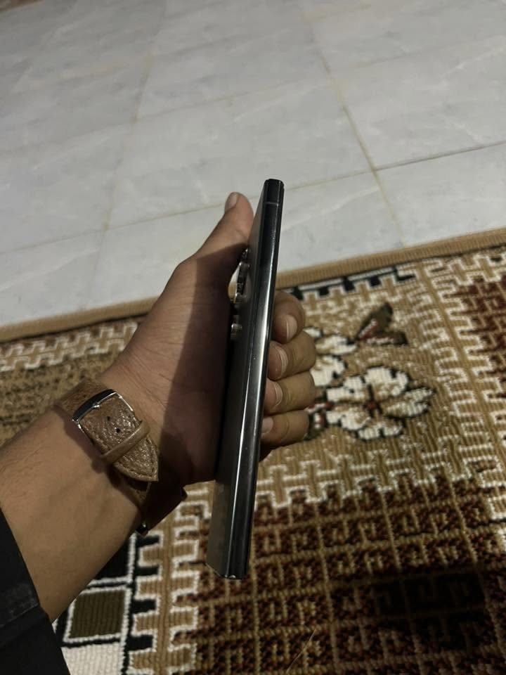 الترا 23 
ذاكره 256
خطين 
بيه فقط تبديل دكه تنصي وتصعد مبدله بدون فتح جهاز شرط 
جهاز نضيف خطين 
مكان لسماوه للستفسار ***********
