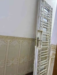 للبيع  باب وربع طلاكتين وباب  طلاكه وشباك  للبيع العنوان كوريش حي السل...