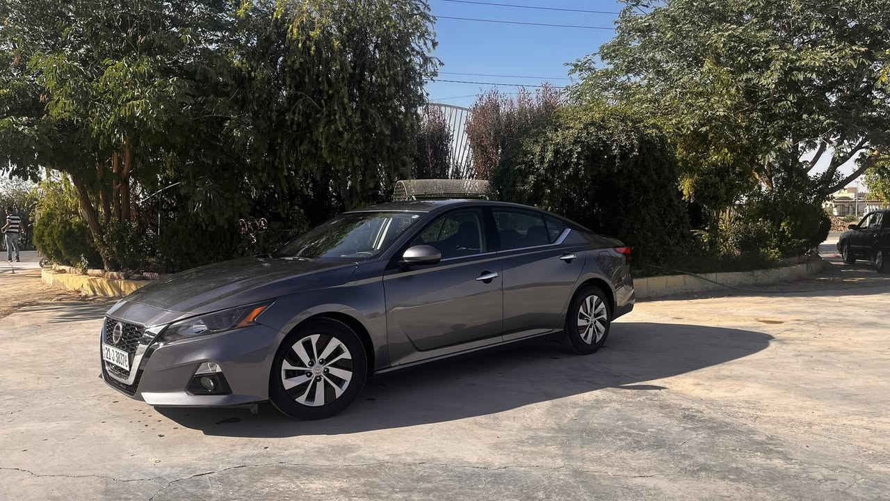 السلام عليكم
التيما - 2022s
ضررها جامرلغ السايق و شوية من البنيد  
صور ضررها موجود بالمنشور 
ماشية 61 ميل قابل للزيادة 
كير و مكينة كلة بشرط 
تخم تاير جديد 
السعر - 156 و بي مجال 
ديالى المقدادية
***********
