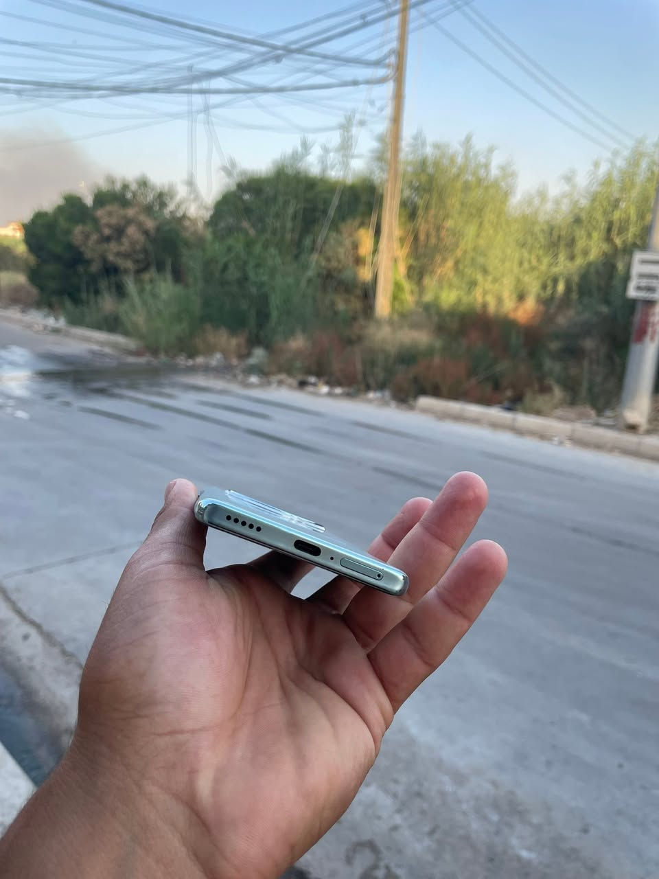 هونر
X9c
ذاكره 256
رام 12+12
لون سيراميك
شرط مستعمل  ايام فقط جهاز جديد بعده
بدون اغراض
الجهاز شرط مابيه خلل ومامفتوح
للبيع***********
