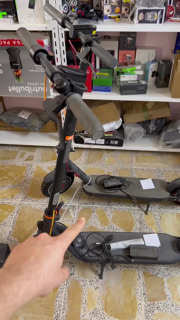 سكوترات ناينبوت و شاومي تفاصيل بالفديو


**إذا كنت صاحب هذا الإعلان وتريد حذفه لأي سبب، رجاءا أرسل رسالة إلى الدعم الفني**