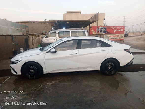 سلام عليكم سياره النترا موديل 2024 تجميع صيني امدل باب وشبر بدوسه سياره رقمها اربيل  يسعر 128وبيها مجال ***********
