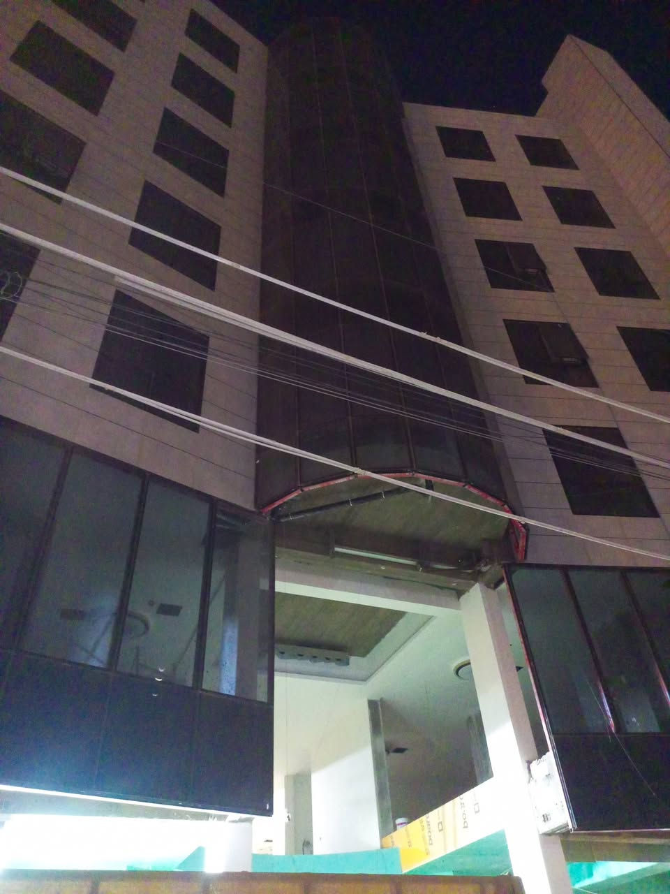 السلام عليكم عملنه اليوم احد الفنادق  بالكراده نضام جاكوزي
للتواصل رقمي ***********
