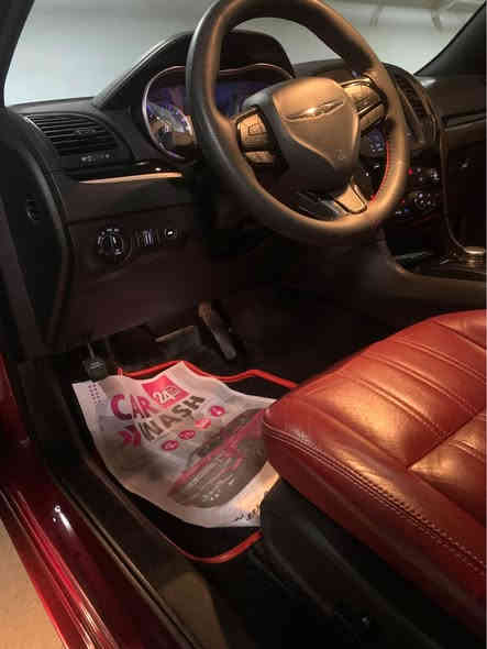 سلام عليكم 
اخوان للبيع دوج واباما
موديل 2020 S
سياره جديده جدا 
سياره كلين بدون حادث 
فقط جاملغ امامي بي بارد راجع نفسه من امريكا 
سياره تو كالار لونين يعني قماره بانوراما تجي اسود 
دخل احمر جلد 
تتفئه تبريد كشن 
سياره مشيه 48mi
رادار جانبي 
يعني فول سياره 
خزن ميموري كشن
بيه بعد موصفات معروفه S
مرقمه بغداد 
تحويل ثاني يوم 
عنوان سياره بغداد المنصور 
استفسار 
*********** بغداد
