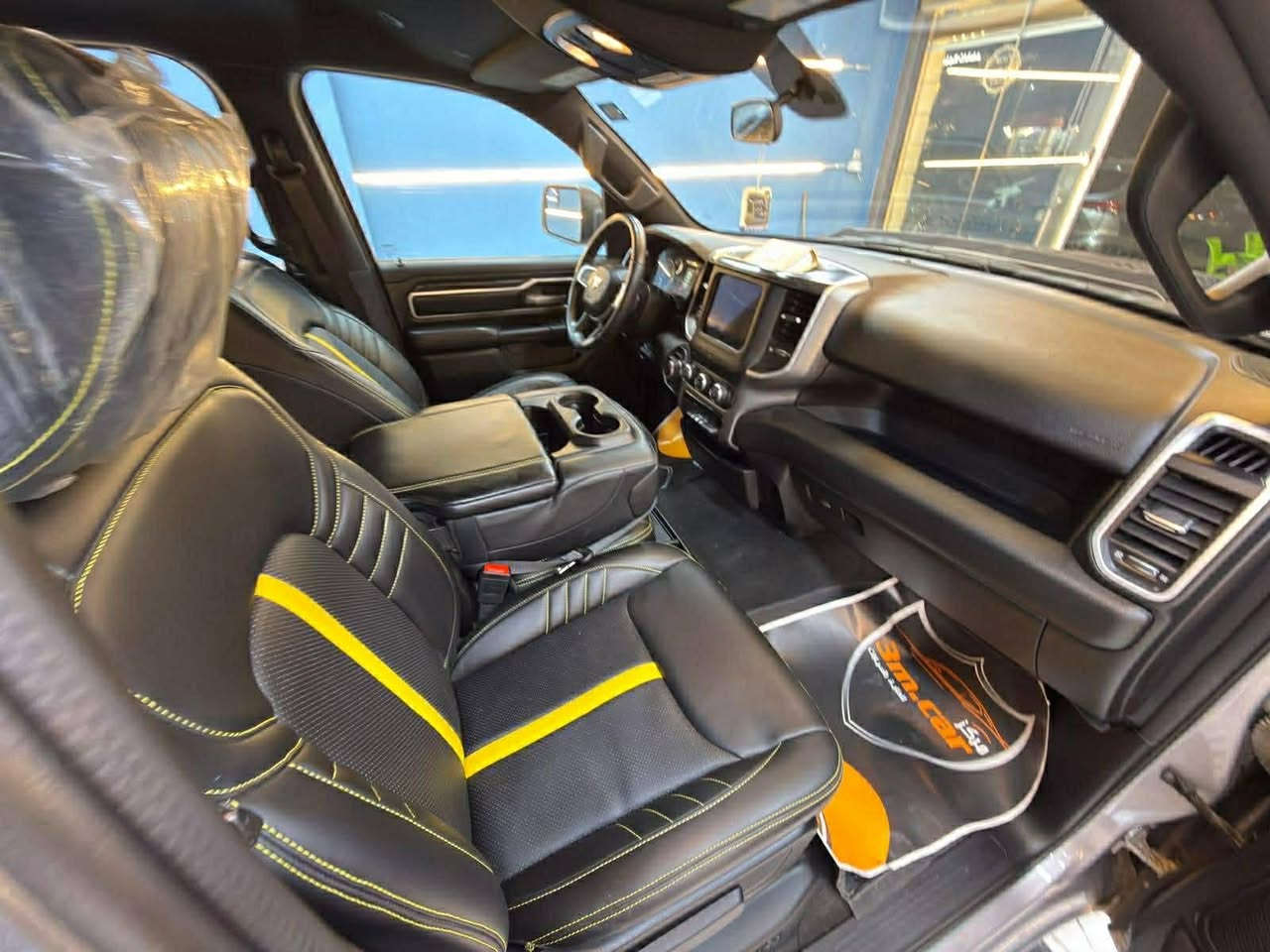 ارخص رام بلعراق موديل23 مرقم بغداد هيمي ايتورك 5700حادثها بجم تبديل البنيد وصبغ الجاملغات الاماميه وبيها طخه بلعراق صبغ نص الجاملغ الخلفي ماشيه7000 اخت الزيرو سياره جاهزه وجديده السعر235$قفل قفل
للاستفسار***********قلعه سكر ذي قار
