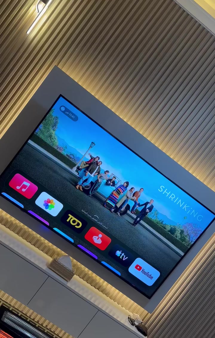السلام عليكم للبيع جهاز apple tv مثل ما موضح بالصورة السعر 60 الف. ***********
