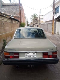 فولفو 240 موديل 1984 رقم بغداد مشروع وطني  المكان بغداد البياع  السعر ...