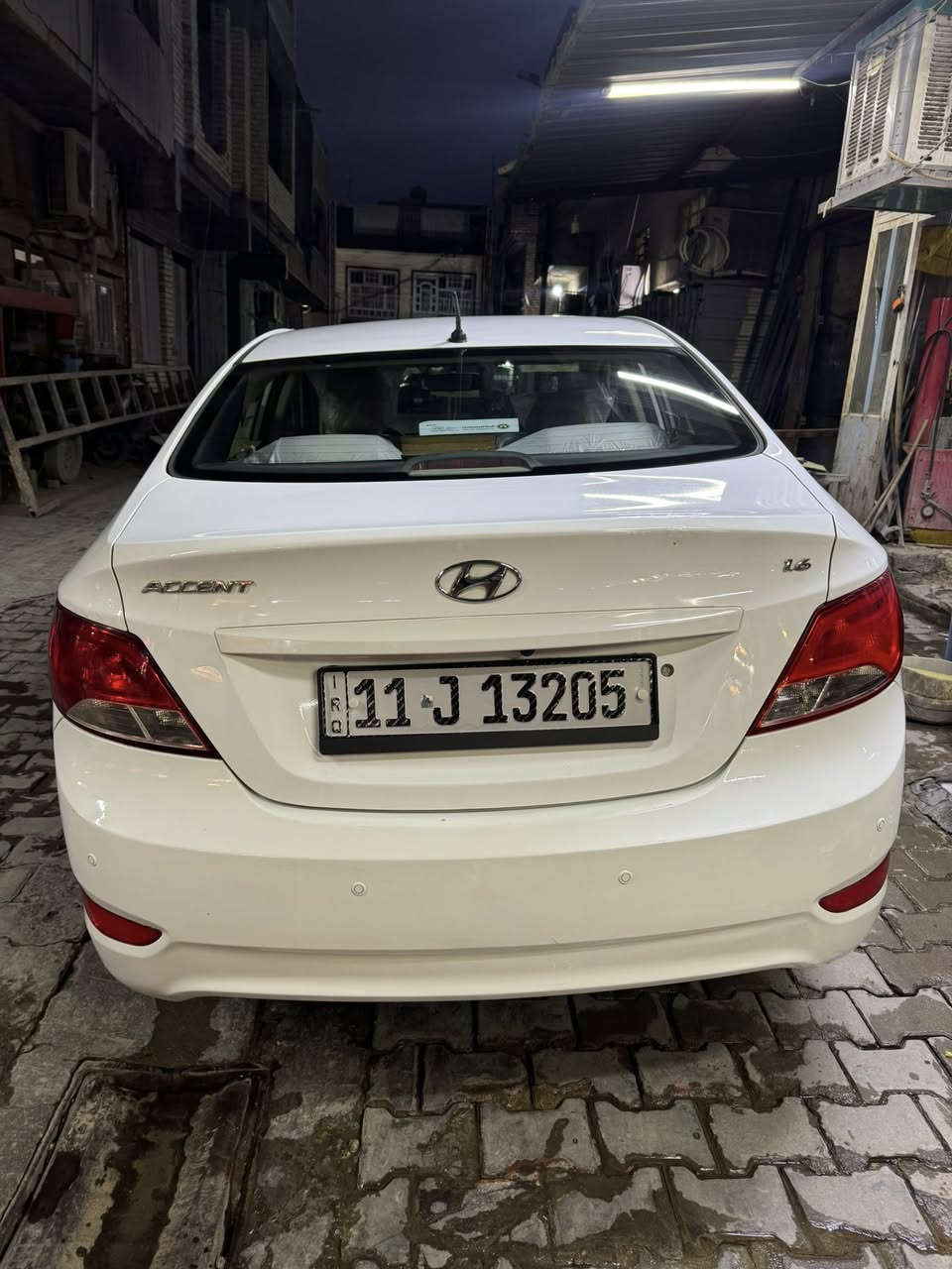 اكسنت 2015 
وارد خليجي 
شاشة كار بلي 
تحكم ستيرن 
محرك 1600
ماشيه91 
بصمه فتح وغلق وفتح صندوق 
بارد جاملغ ايمن وصبغ ربع 
بارد باب خلفي ونص صبغ 
مكينه وگير فول نضافه 
صدر مابي اي نقص
110$
***********
