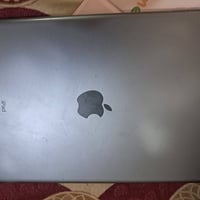 ايباد ٩ • استعمال دراسة • نظيف